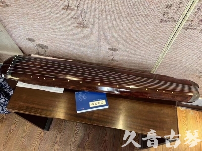 吕梁市●久音古琴  ●今日推荐  20230816【收藏级断纹小蕉叶】